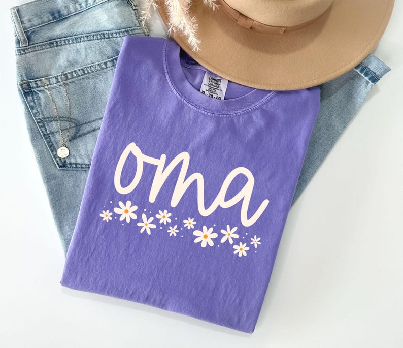 Camiseta de abuela con colores cómodos, camiseta de abuela con flores silvestres, regalo para abuela, regalo para abuela primeriza, anuncio de embarazo, abuela alemana, camiseta para abuela Violet