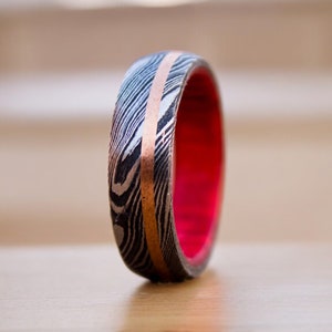 Damascus Whiskey Barrel Ring Deep Pattern Damascus Steel Wood Mens Wedding Band Christmas Gift for Boyfriend Unique Engagement Damascus Ring