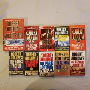 Robert Ludlum .99 ea. Books Pre-owned - Thriller