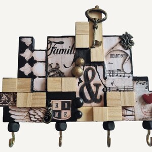 Key holder - ''Family is the key", Wooden entryway organizer, Rustic key holder for wall, Eco-friendly gift , Sustainable materials
