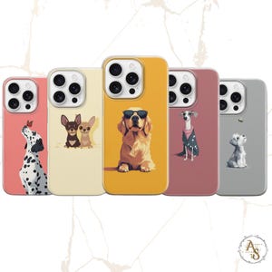Op de afbeelding: Vijf telefoonhoesjes met hondenillustraties. De hoesjes tonen een Dalmatische hond, Chihuahuas, een Golden Retriever met zonnebril, een Greyhound en een kleine witte hond. Elke hoes heeft een andere achtergrondkleur.