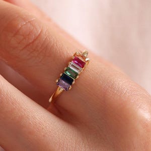 Custom Baguette Gemstone Ring • Personalized Statement Ring • Mothers Ring with Birthstones • Baby Shower Gift • Birthstones Ring
