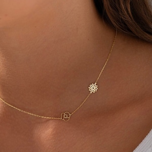 Sideway Birth Flower Necklace, Meaningful Gift, Grandma Christmas Gift, Birthflower Family Bouquet, Retirement Gifts For Women, Gift for her