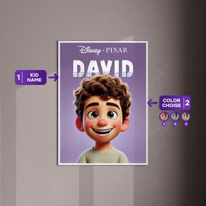 K&ouml;nnte beinhalten: Ein lilafarbener Poster mit dem Text "Disney Pixar" und "DAVID" in Wei&szlig;. Das Poster zeigt eine Comicfigur mit braunen Haaren und einem hellbraunen Hemd. Das Poster ist mit einem Namen und einer Farbwahl anpassbar.