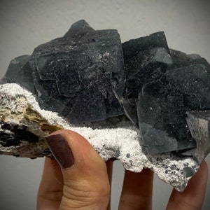 Stunning Large Cube Fluorite specimen - Deep Blue and Purple - UV reactive - Hematite cube inclusions - 1.51 lbs!