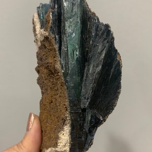 Massive Vivianite Specimen High Quality Over 1 lb image 3