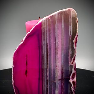 Beautiful High Quality Brazilian Agate Candle Holder - Includes matching Candle - 1.86 lbs!