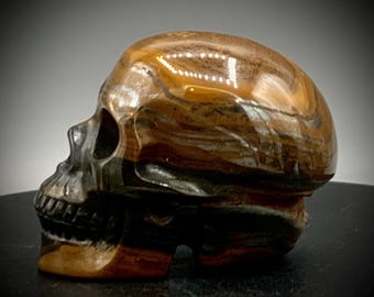 グランドキャニオン - 頭蓋骨 - 手彫り - タイガーアイ - 1.15 ポンド