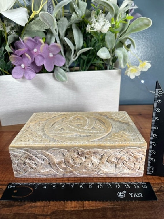Vintage Carved Soapstone Box, Vintage Soapstone Box, … Gem