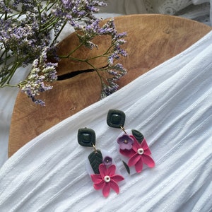 Flower earrings 1 handmade in polymer clay Green