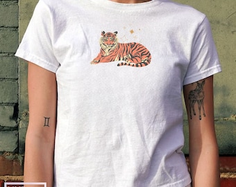 Vintage Tiger Baby Tee: 90s College Game Day Retro Vibes