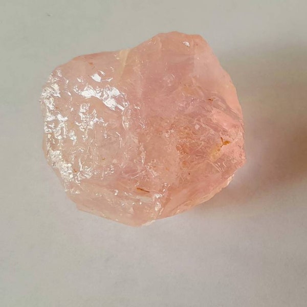 Natural Peach Morganite Gemstone Raw, Crystal Morganite Raw,  Loose Gemstone Raw, Raw For Jewelry Making, 180 Carat, 35x34 MM