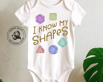 Board Game Onesie® - Je connais mes formes - T-shirt gaming pour bébé