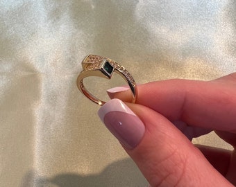 Adjustable gold statement ring