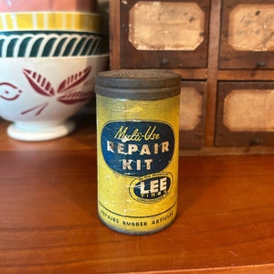 Vintage Gelbe Mehrzweck-Reparatur-Set Dose Werbung für Tin Lee-Reifen