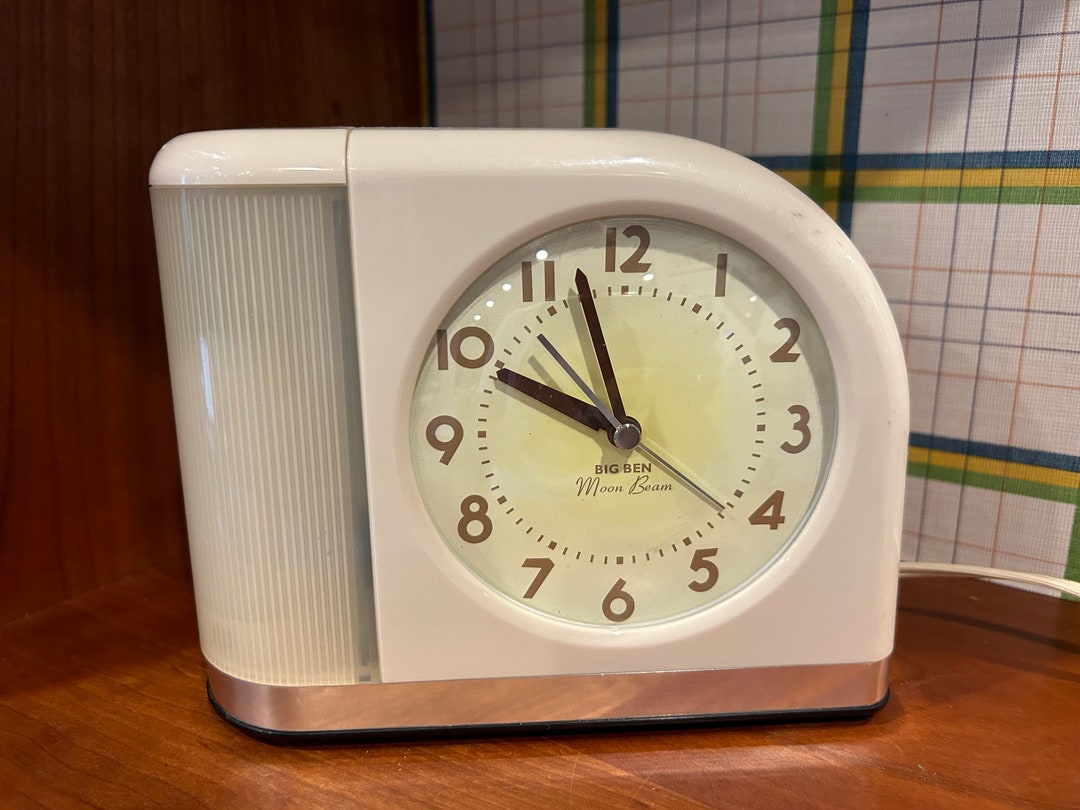 Vintage Big Ben Moonbeam Alarm Clock PARTS ONLY Etsy vintage-big-ben-moonbeam-alarm-clock-parts-only-etsy
