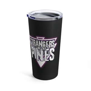 Von SCP und Horror-Rollenspiel inspirierter Becher - Strangers in the Pines Logo und Forrest - 20 Unzen Edelstahl | TTRPG und D&D Travel Mug mit See-Thru Deckel Bild 9