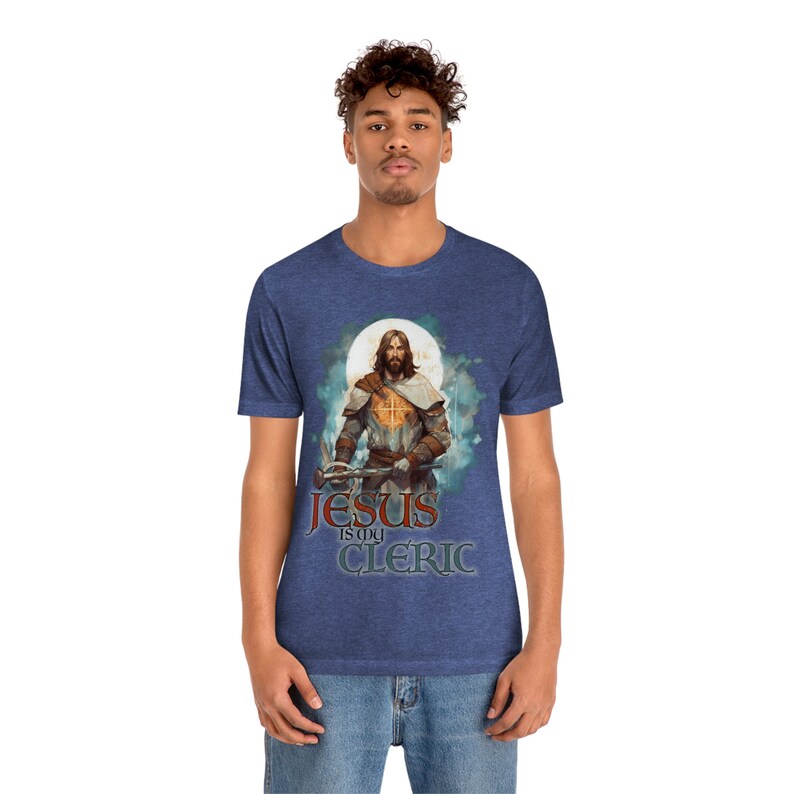 Jesus är min prästskjorta | Kristen t-shirt för DND- och RPG-spelare | Prästrustningsdesign | Trosbaserade kläder | Alternativ design 2 bild 2