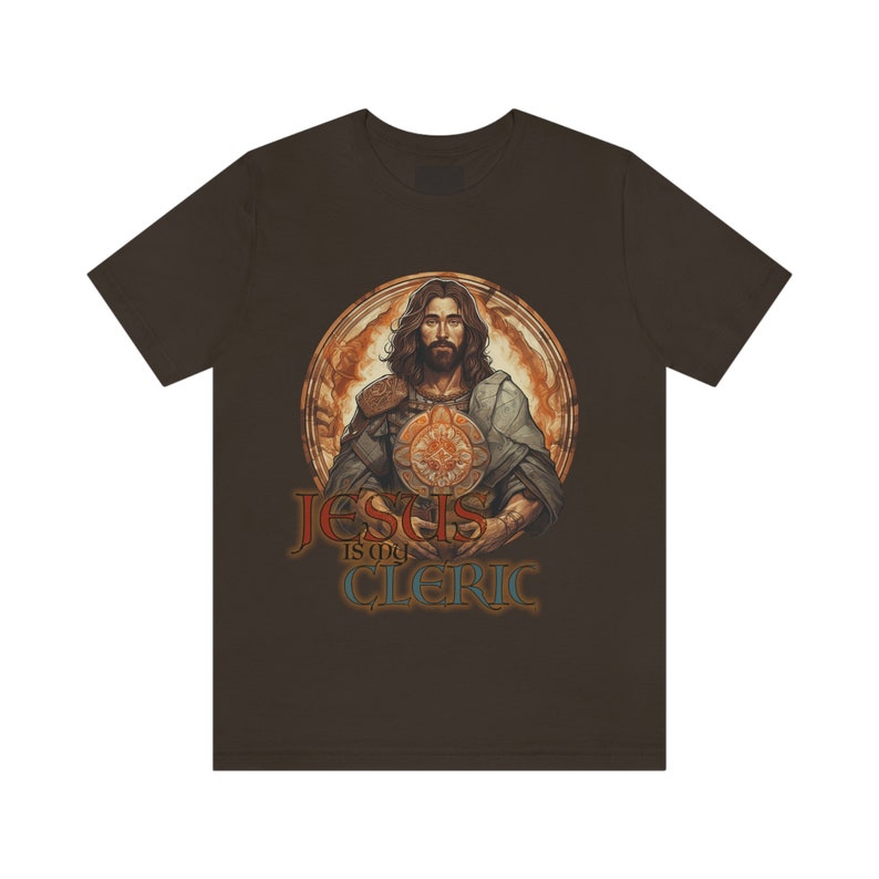Jesus is Mijn Cleric Shirt BRUIN | Christian Tee voor DND- en RPG-spelers | Cleric Armor-ontwerp | Op geloof gebaseerde kleding | Alternatief ontwerp 4 afbeelding 3
