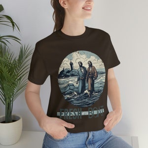 Fresh off the Boat Shirt | Lustiges christliches T-Shirt für Wortspiel-Liebhaber | Petrus und Jesus auf dem Wasser gehend Design | Glaube-basierte Kleidung Bild 5