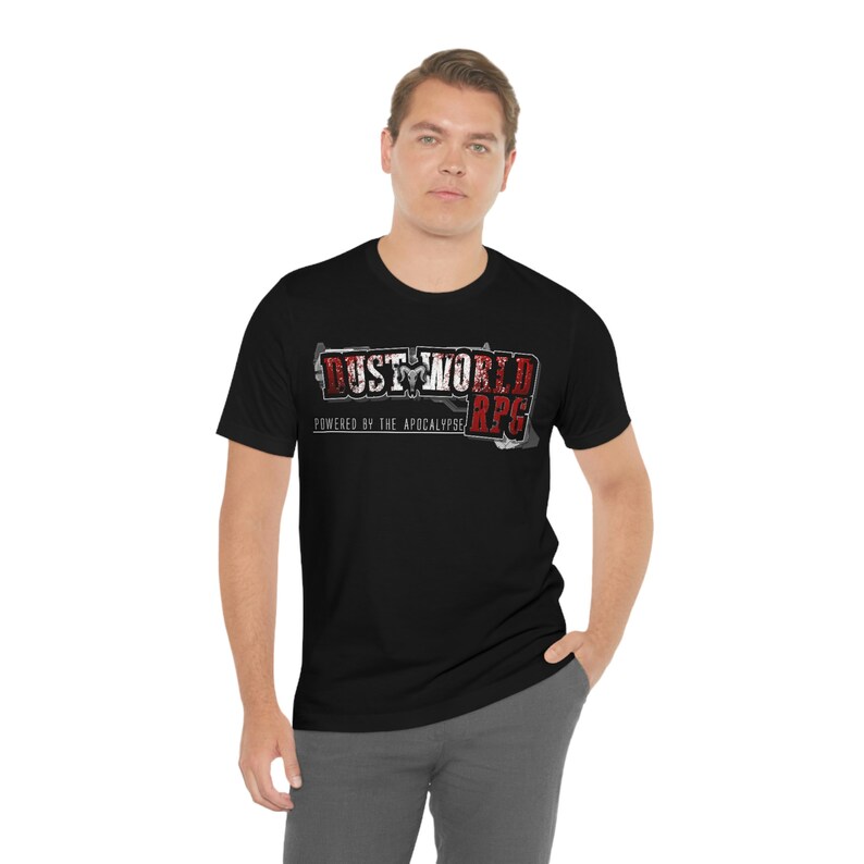 Anime Gun Shirt| Dust World RPG Logo Tee | Manga Style Shirt für Anime und RPG Enthusiasten | TTRPG Shirt Bild 4