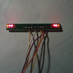 Car System rear light carrier - brake light - turn signals - tail light - infrared - H0 1:87 with connection cables