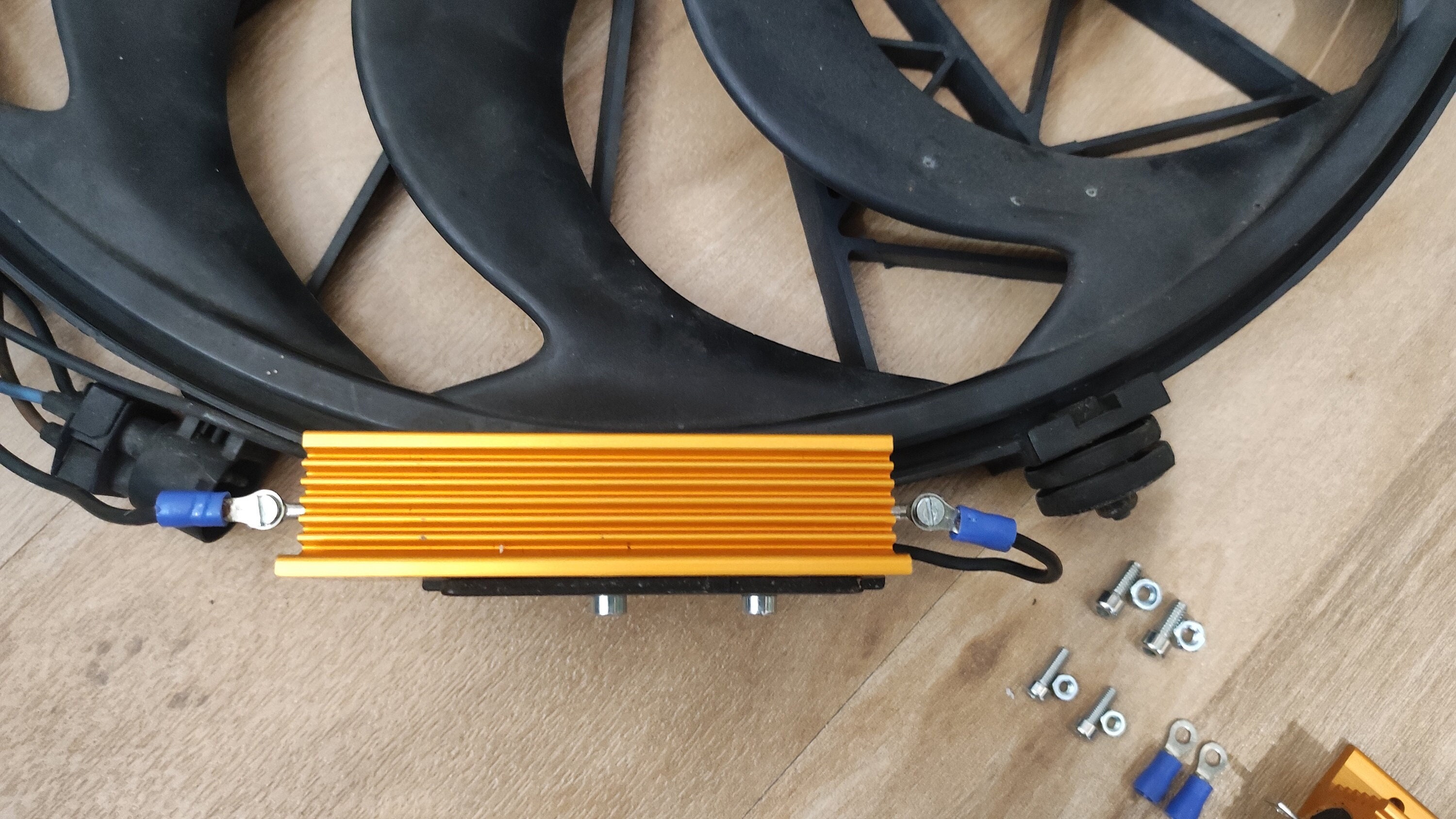 BMW E24 E31 E32 E34 E36 520i M5 535i 735i 750i Resistor Auxiliary 