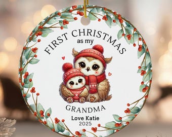 First Christmas As My Grandma Bauble, Personalized Grandma Grandpa Christmas Gift Ornament for New Nanny Mom Dad, Grandkids Ornament 2025