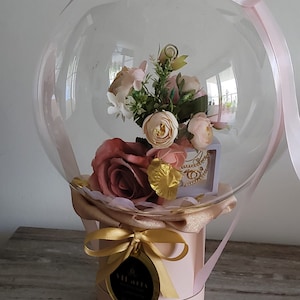 Bobo Balloon With Floral Centerpiece Staten Island Florist: Petals on Page  Florist - Flower Delivery in NY, 10307