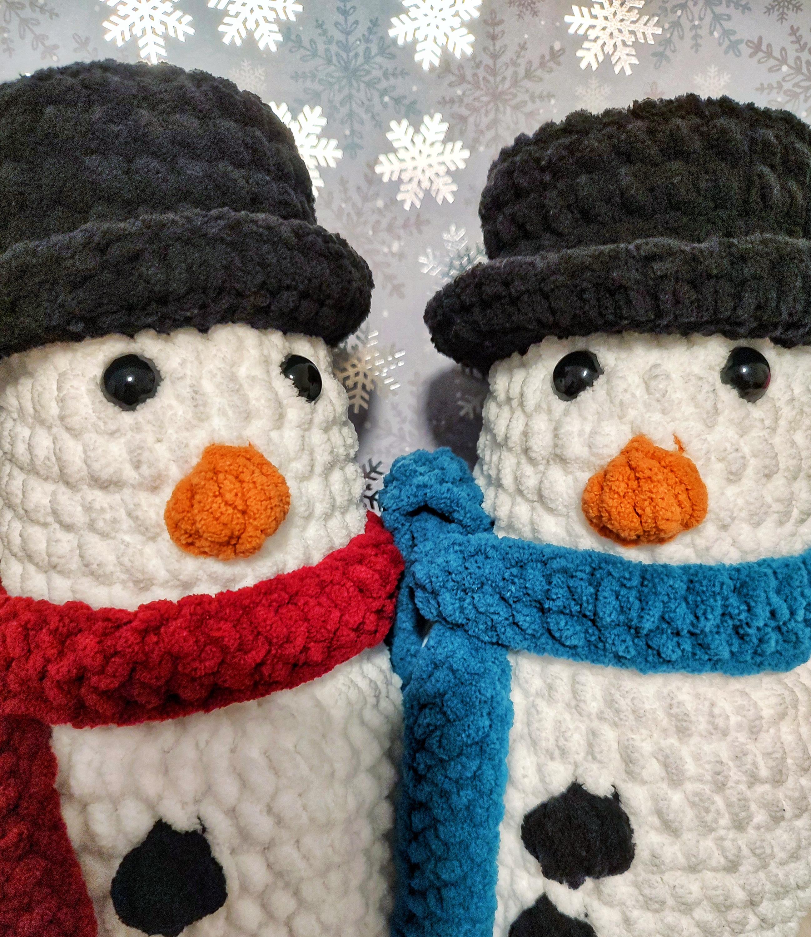 Buttons the Snowman Crochet Pattern