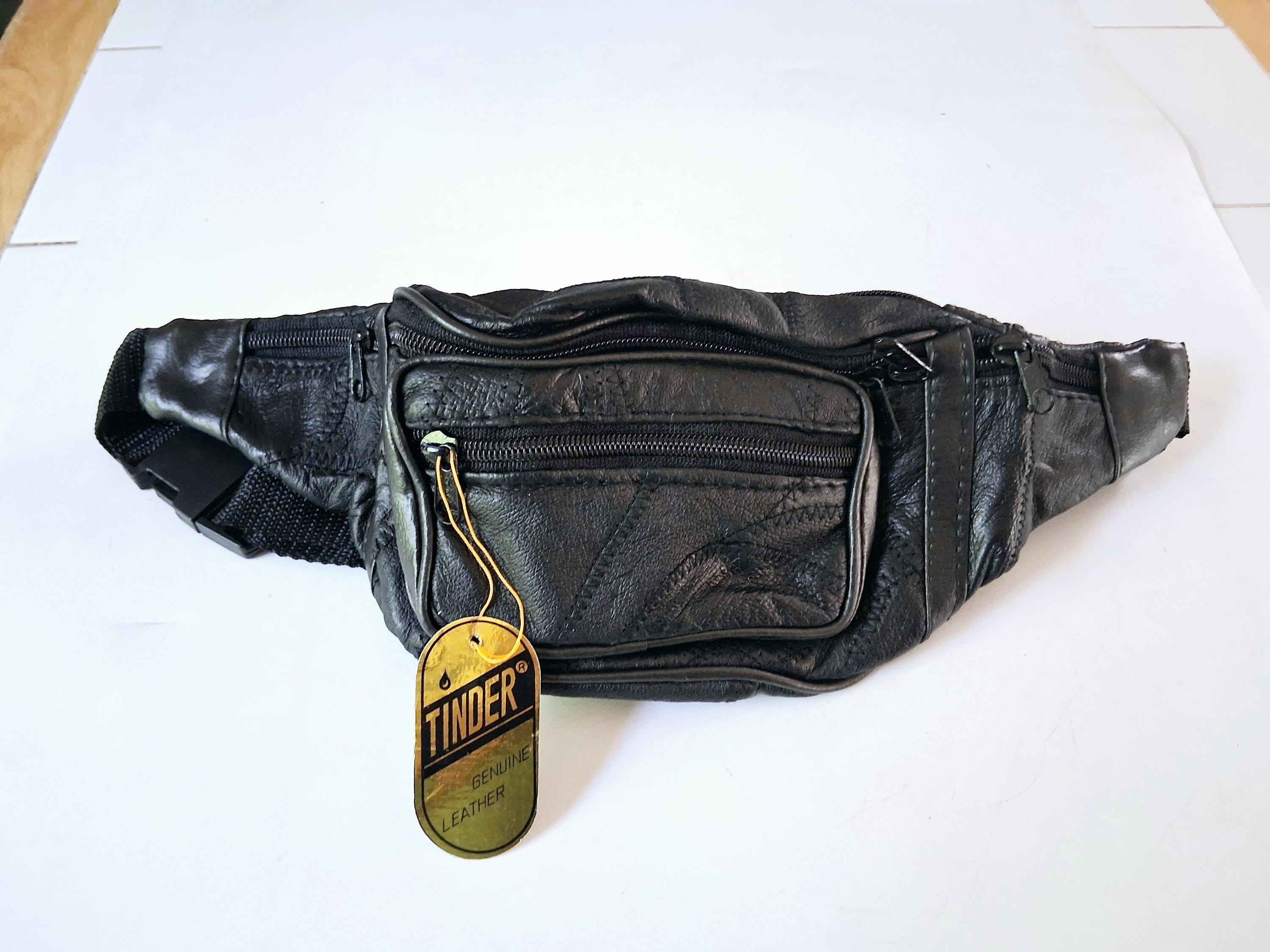 BLACK FUR WAIST BAG 344T ウエストポーチ バッグ y2k Black | Fanny Pack | Versatile & Stylish | Concerts, Travel