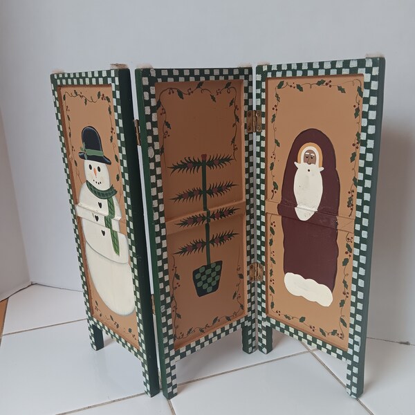 VTG 3 Panel foldable Wooden Screen w/ Hand Painted Santa, Tree & Snowman, Christmas Decor