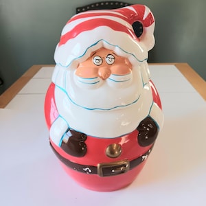 Enesco Vintage Santa Claus Whimsical Hand Painted Cookie Jar Ceramic Canister