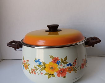 large Vintage JMP Sweet Flowers floral Stew Pot Dutch Oven cookware. made in Spain