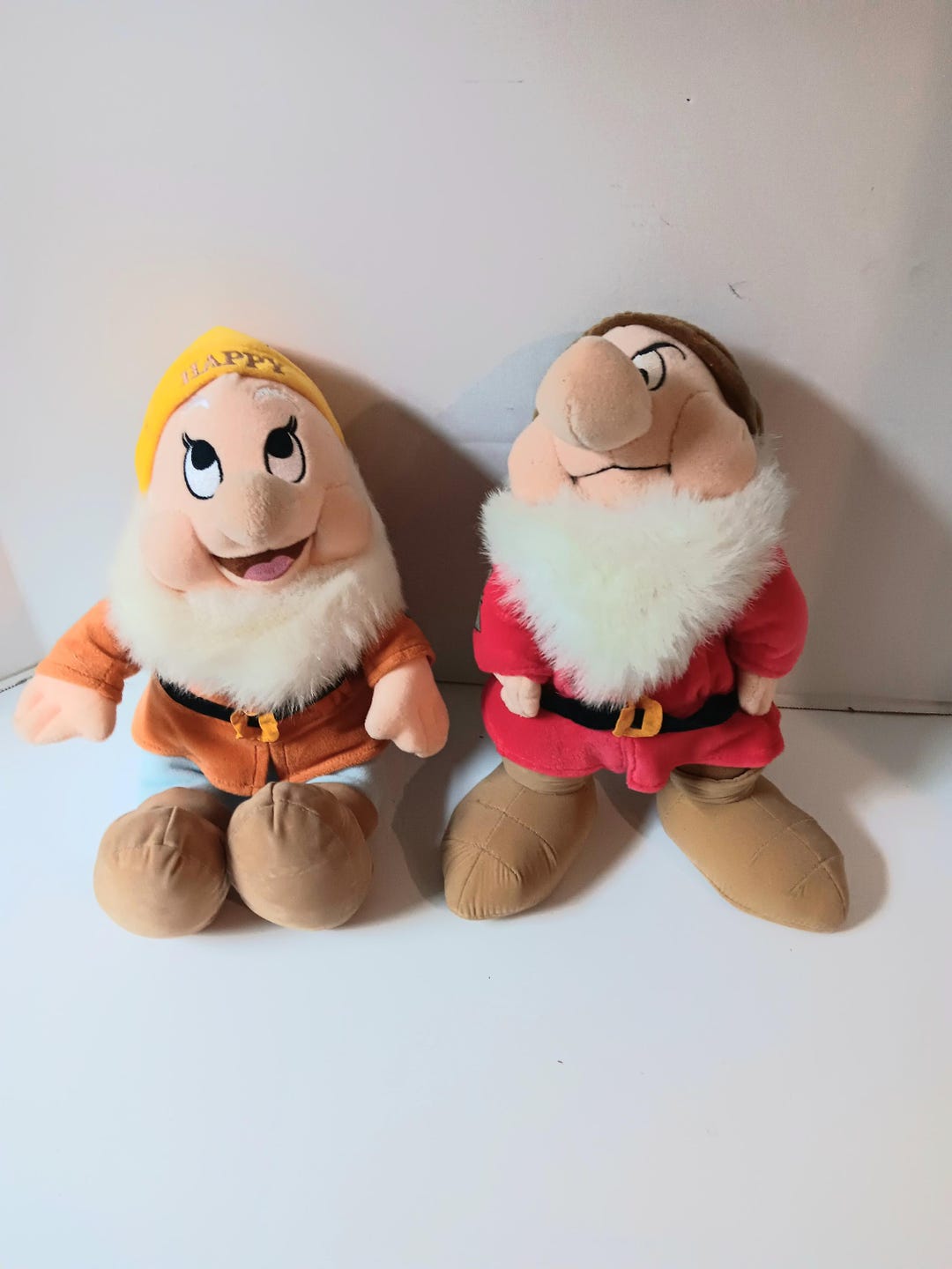 Walt Disney Snow White and the 7 Dwarfs Grumpy and Happy Stuffed Plush ...