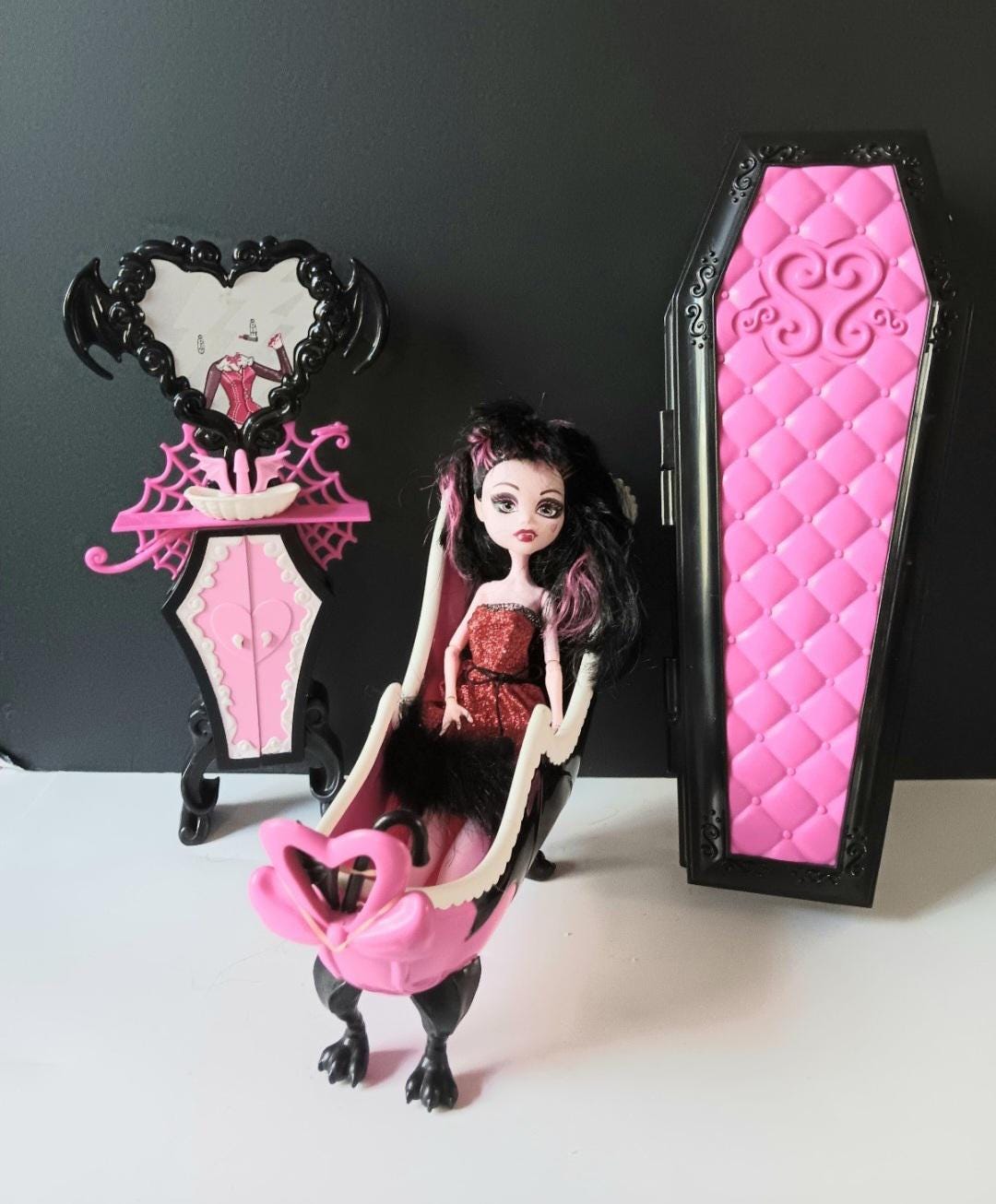 Goth Monster High Draculaura Toy Doll With Powder Room Pink and Black ...