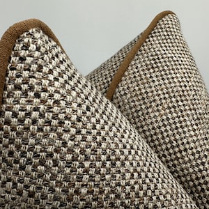 Brown and Beige Basketweave Woven Pillow Cover,Natural Linen Textured Thick Fabric,Brown and Beige Plaid Pillow,Brown Chenille Pipping,20x20