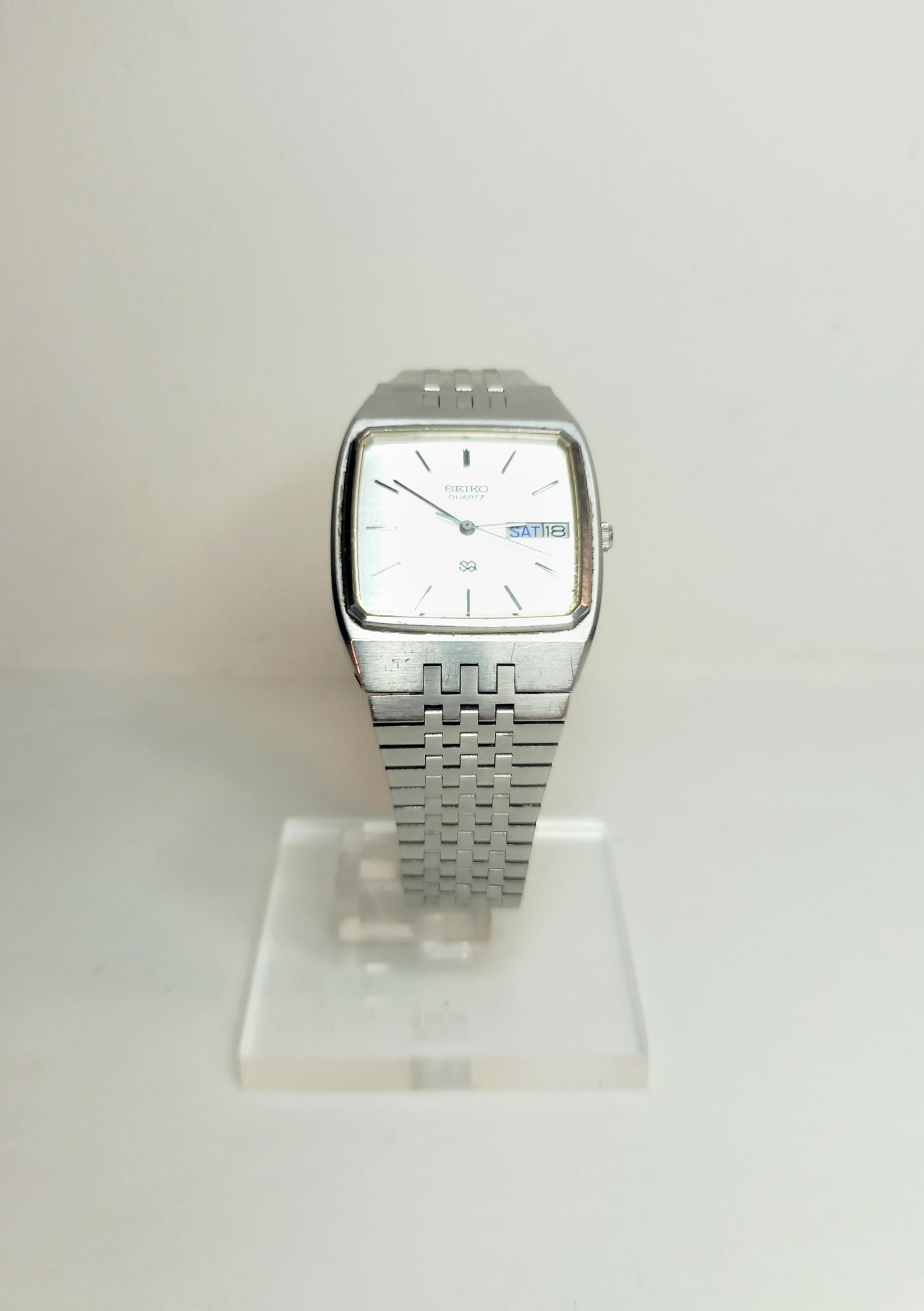 送料無料 通販 激安 Seiko Men's Quartz Watch Model 8223 5160 / 1981 / Made in 文学・小説