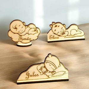 Marque place bébé Porte nom en bois Naissance, Baptême, Communion personnalisable