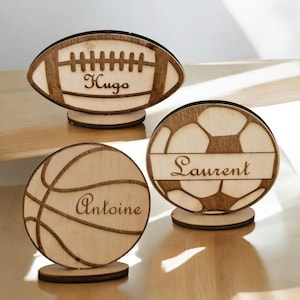 Marque place Porte nom en bois Sport personnalisable