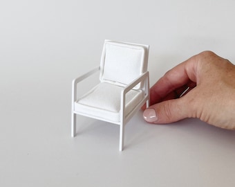 Dollhouse Armchair Chair - 1:12 Scale Modern Miniature Accent Chair