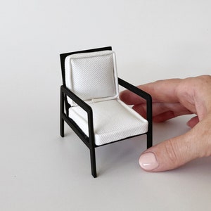 Dollhouse Armchair - 1:12 Scale Modern Miniature Accent Chair