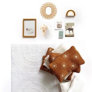 Parure de chambre pour chambre d'enfant et d'enfant maison de poupée bohème - Accessoires miniatures à l'échelle 1:12 (13-15 pcs)