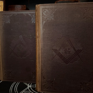 The Historical Landmarks and Other Evidence of Freemasonry - ILLUMINATI FREEMASONRY OCCULT Hermetic Brotherhood Druidism Scottish Rite