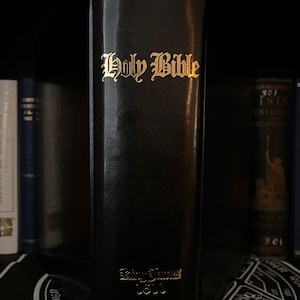 1611 Holy Bible Facsimile KJV - Christianity, Apocrypha, First Edition Bible, Custom, Handmade, Family Bible, Beautiful Bible, Catholicism