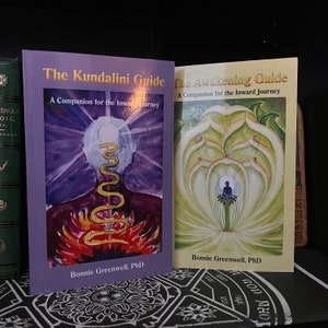 The Kundalini & Awakening Guide, A Companion For The Inward Journey - Occult, Chakras, Celestial Magic, Golden, Eastern Philosophy, New Age