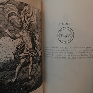 The Illustrated Grand Grimoire - Occult Book, Goetia, Black Magic, Witchcraft, Pagan, Druid, Enochian Magic, Golden Dawn, Esotericism