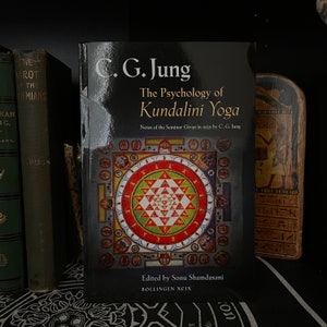 C.G. Jung Psychologia Kundalini Jogi - Książki okultystyczne, Czakry, Magia Niebiańska, Złoty Brzask, Wicca, Filozofia Wschodu, New Age