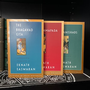 Textes spirituels indiens ; Upanishads, Bhagavad Gita, Dhammapada - New Age, Hindouisme, Bouddhisme, Philosophie orientale, New Age, Yoga, Taoïsme