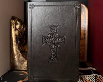 The Holy Bible ESV Olive LeatherTouch - Old New Testament Genesis Exodus Biblical Jewish Scriptures Chritianity Deluxe Personal Travel